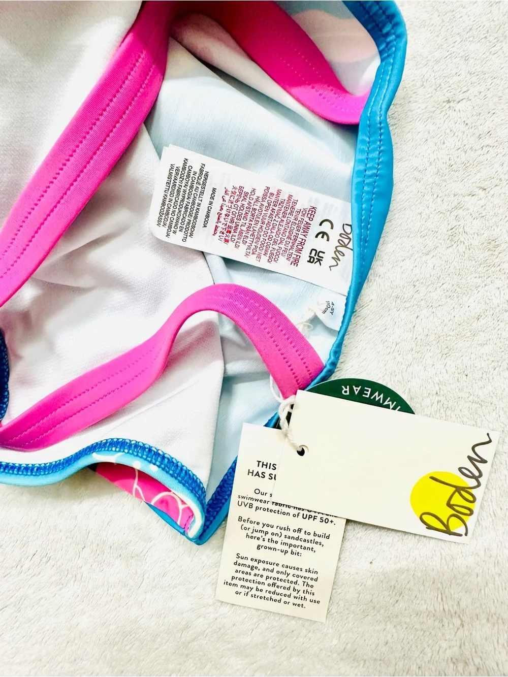 BODEN NEW Cross-Back Printed Swimsuit SIZE 4-5 Years